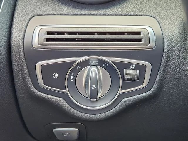 2022 Mercedes-Benz C-Class - Image 21