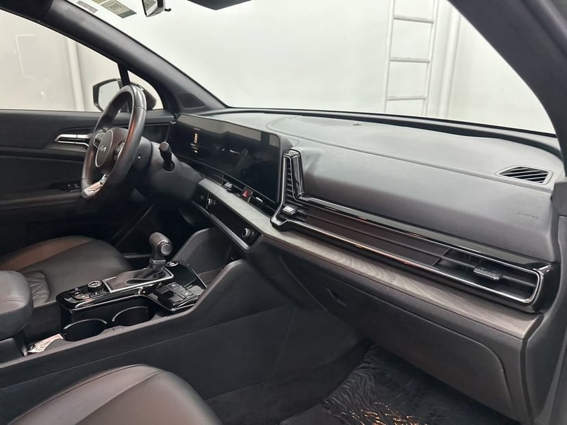 2024 Kia Sportage - Image 22