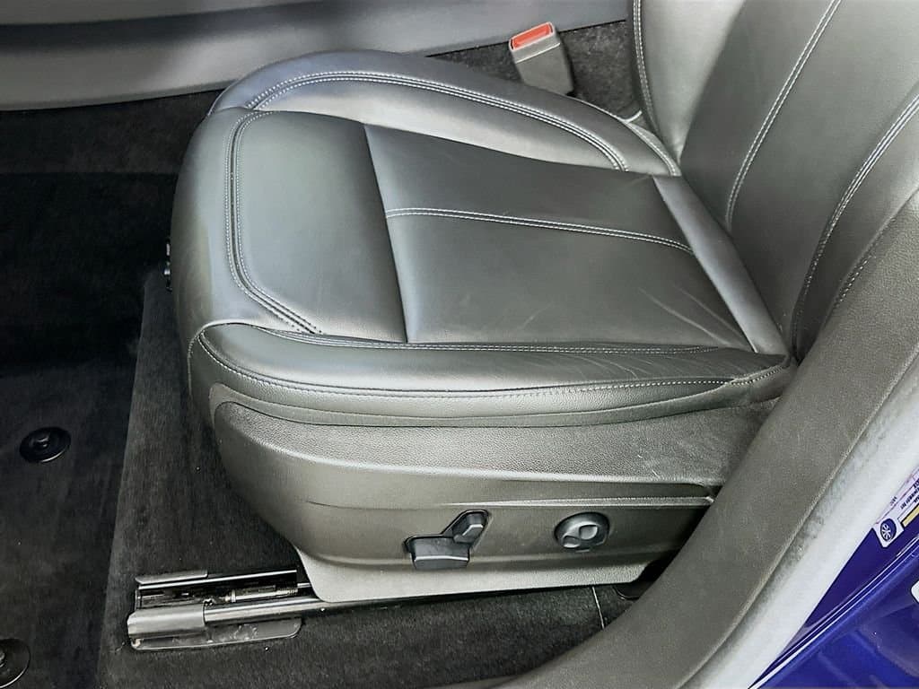 2020 Alfa Romeo Stelvio - Image 19