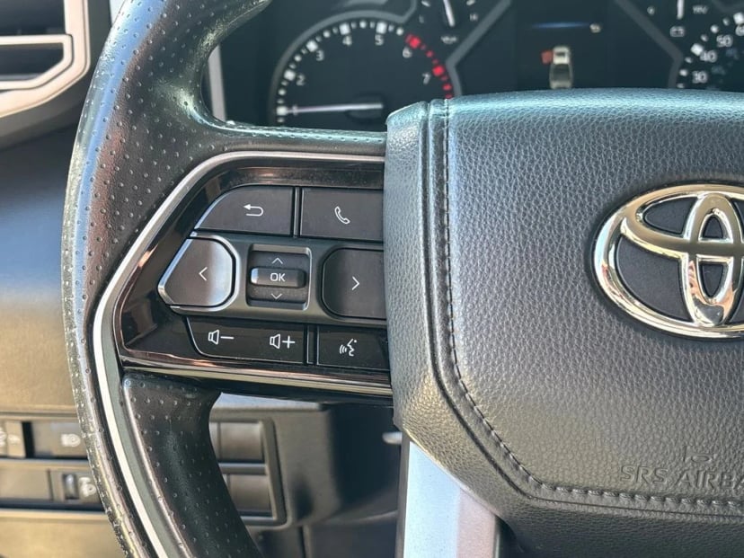 2022 Toyota Tundra - Image 13