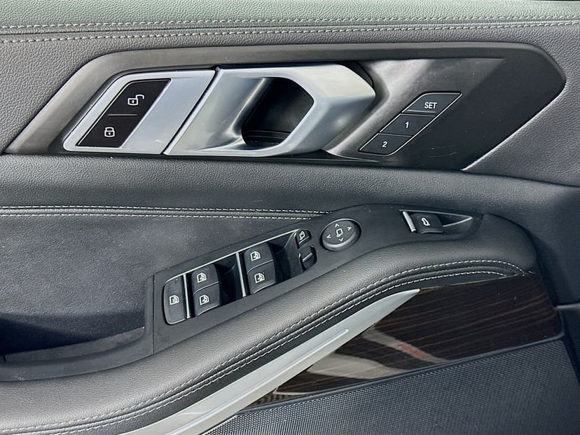 2023 BMW X5 - Image 18