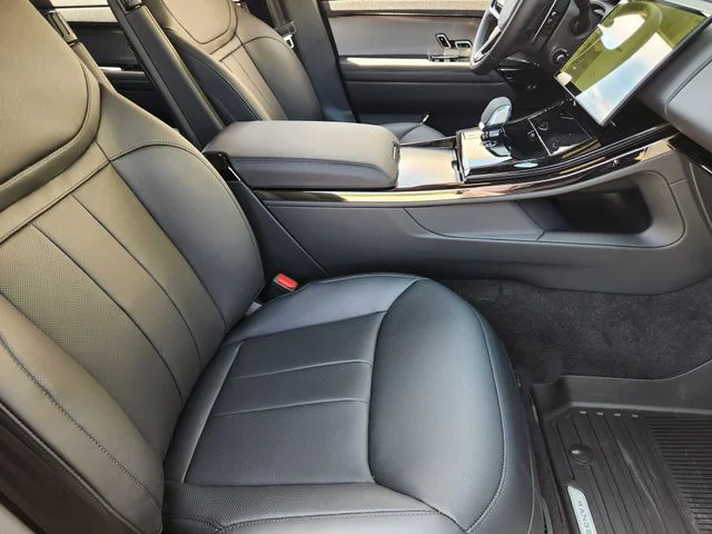 2026 Land Rover Range Rover Sport - Image 10
