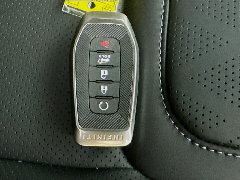 2026 INFINITI QX80 - Image 39