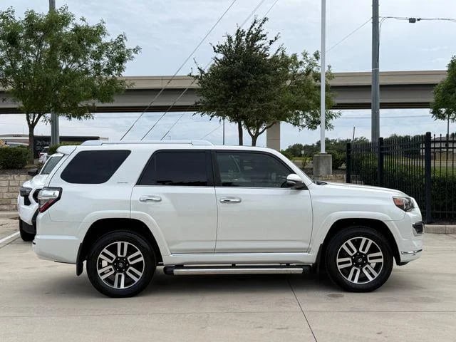 2017 Toyota 4Runner - Image 34