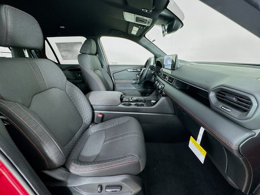 2026 Honda Pilot - Image 36
