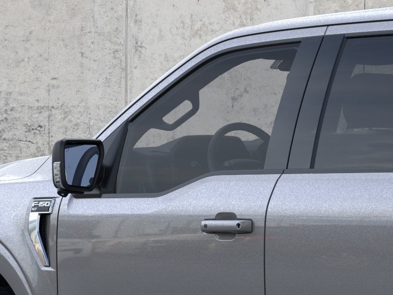 2026 Ford F-150 - Image 32
