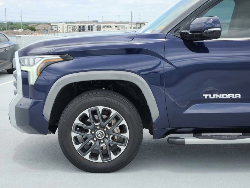 2023 Toyota Tundra - Image 9