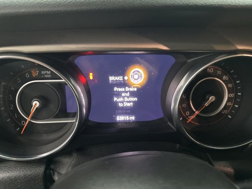 2019 Jeep Wrangler - Image 12