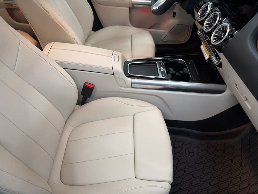 2026 MERCEDES-BENZ GLA - Image 31