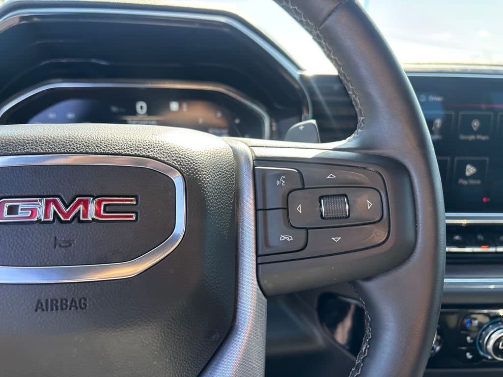 2023 GMC Sierra 1500 - Image 15