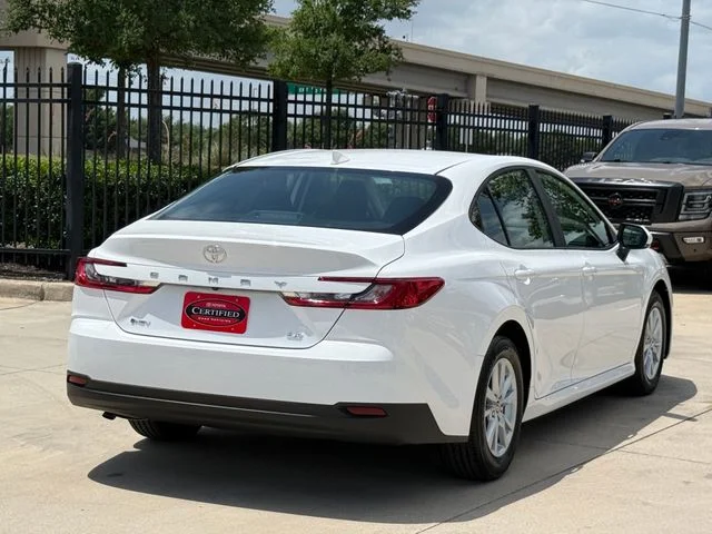 2026 Toyota Camry - Image 5