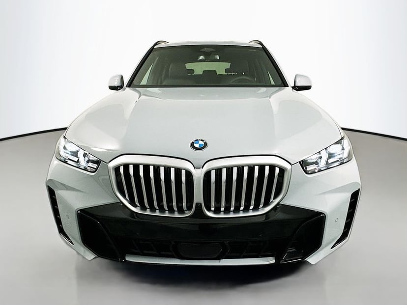2026 BMW X5 - Image 2