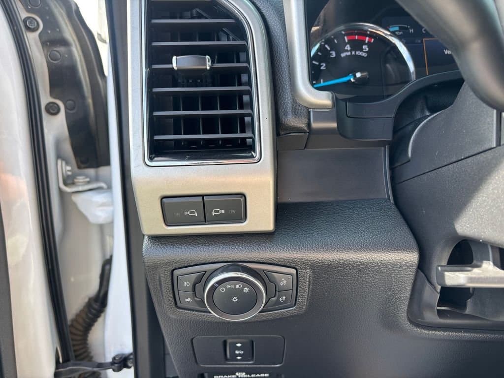 2021 Ford F-350SD - Image 20