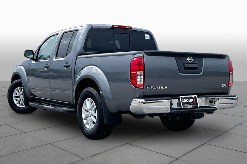 2019 Nissan Frontier - Image 12