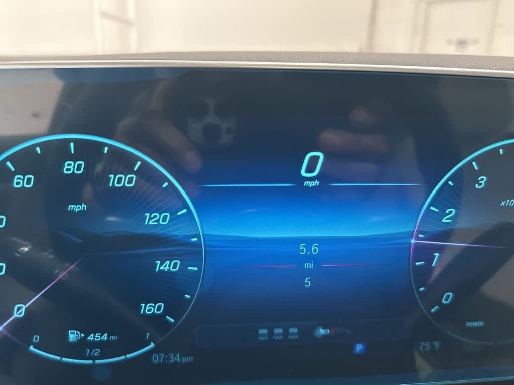 2026 MERCEDES-BENZ GLC - Image 13