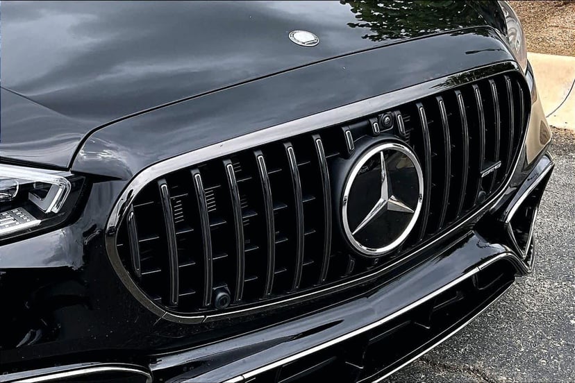 2025 Mercedes-Benz AMG® S 63 E - Image 27