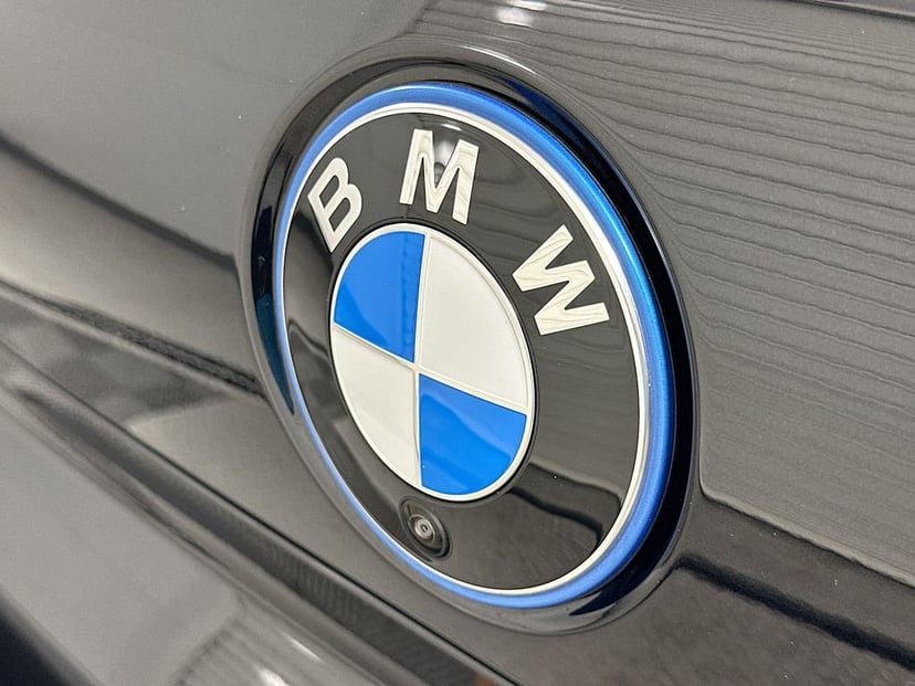 2026 BMW i7 - Image 22