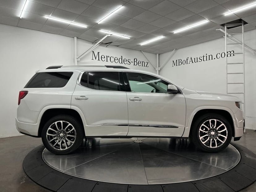 2021 GMC Acadia - Image 6