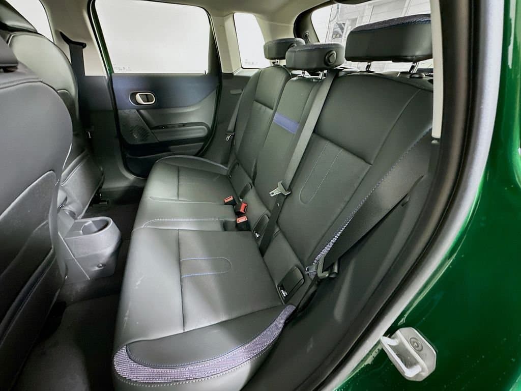 2025 MINI Cooper - Image 17