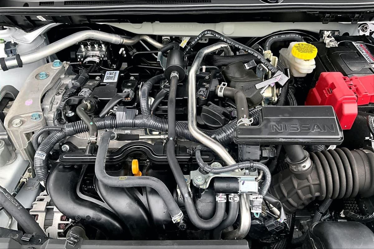 2025 Nissan Sentra - Image 32