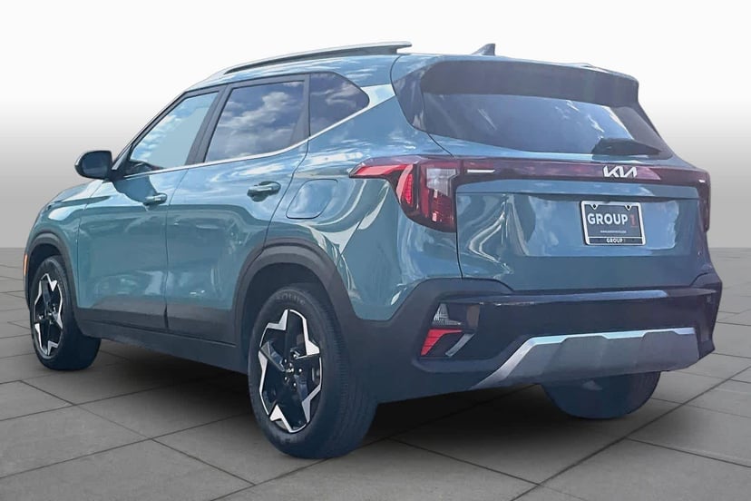 2024 Kia Seltos - Image 12