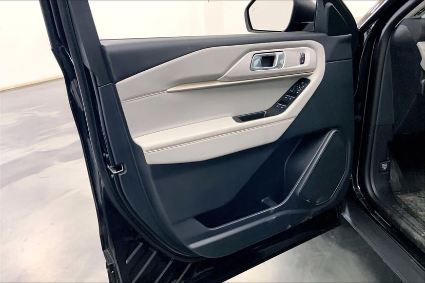 2026 Ford Explorer - Image 10