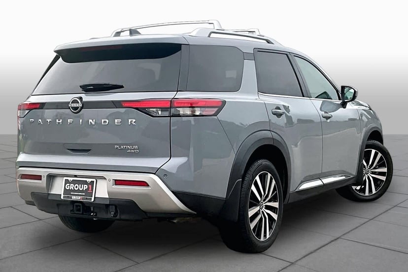 2023 Nissan Pathfinder - Image 13