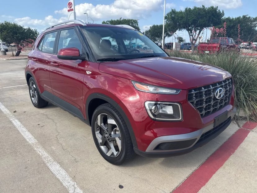 2025 Hyundai Venue - Image 1