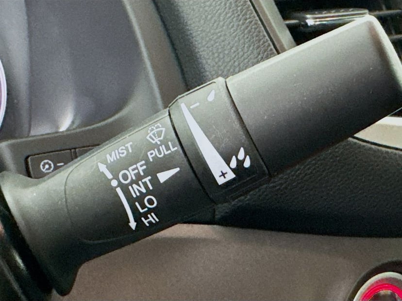 2018 Honda Ridgeline - Image 14