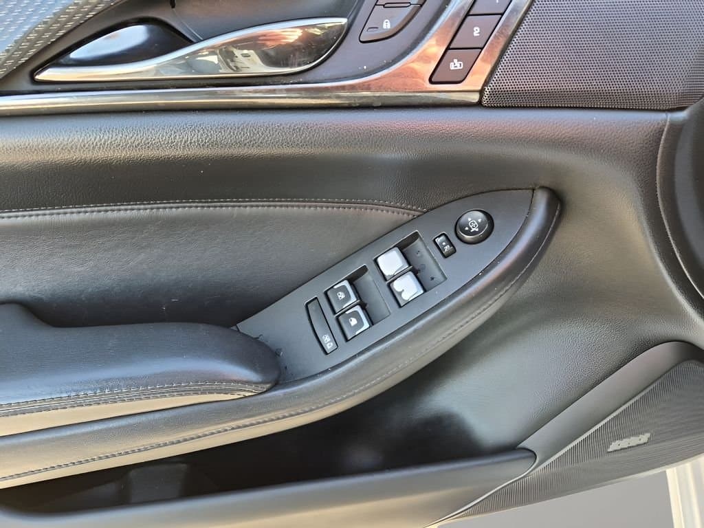 2018 Cadillac CTS-V - Image 28