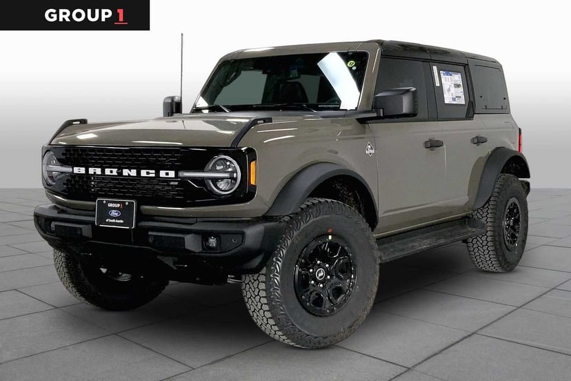 2026 Ford Bronco - Image 2