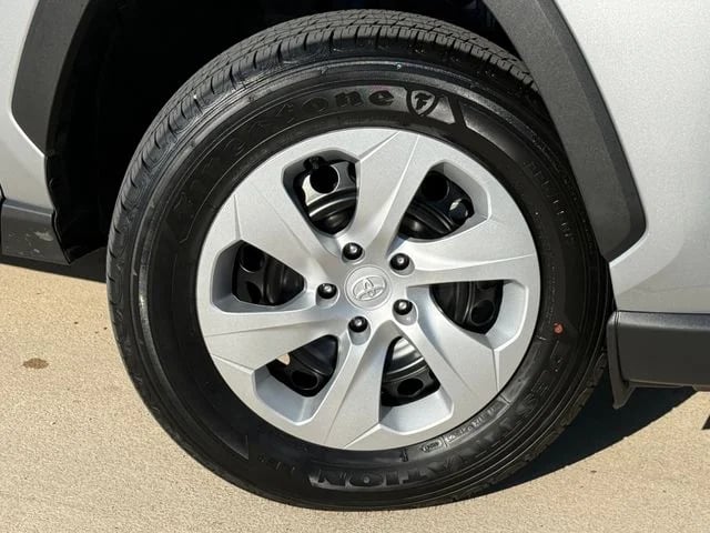 2025 Toyota RAV4 - Image 2