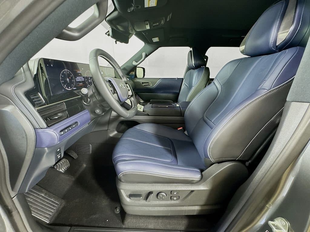 2026 INFINITI QX80 - Image 25