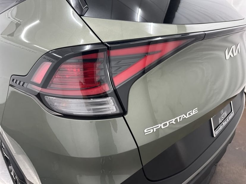 2024 Kia Sportage - Image 24