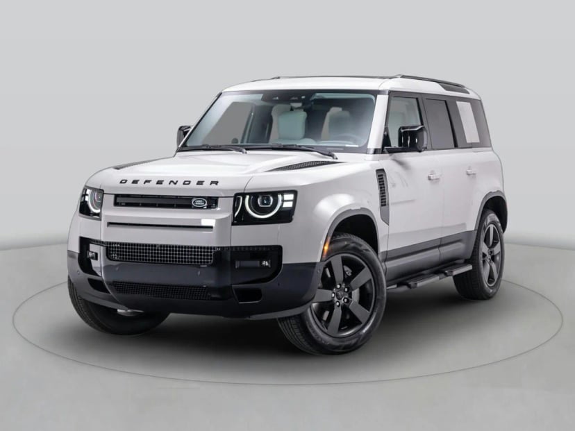 2026 Land Rover Defender 110 - Image 13
