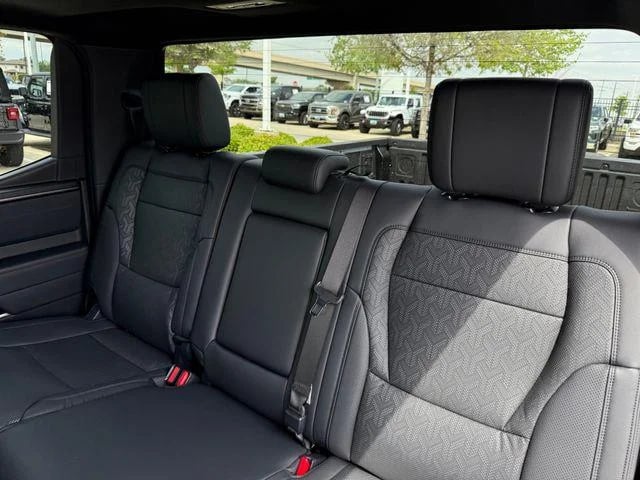 2025 Toyota Tundra - Image 57