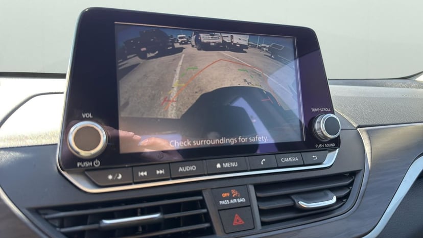 2024 Nissan Altima - Image 19