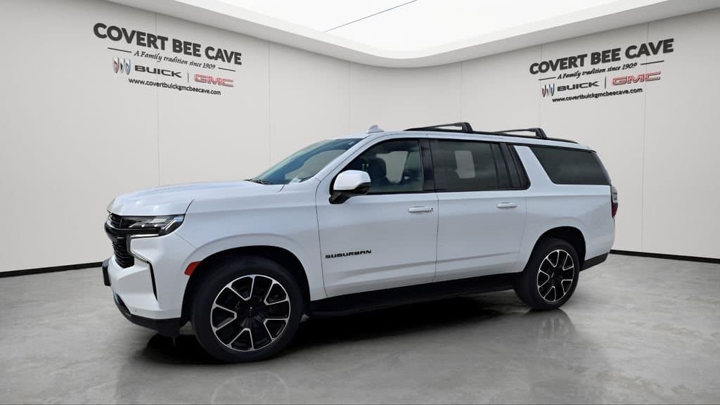 2023 Chevrolet Suburban - Image 4