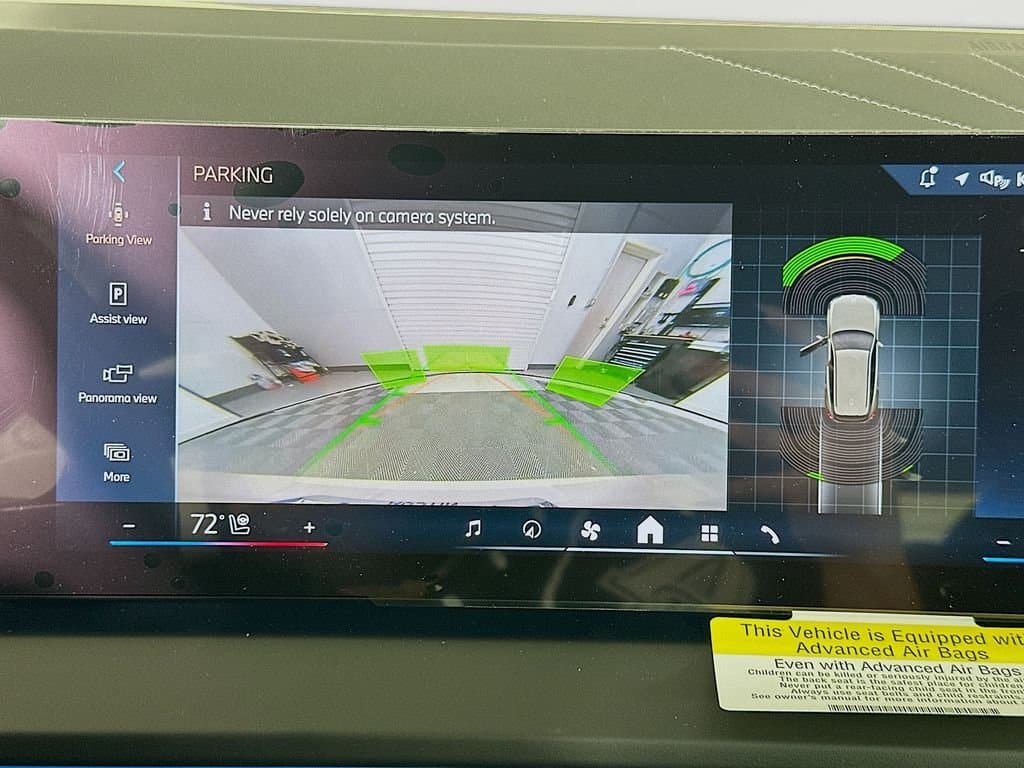 2025 BMW X3 - Image 13