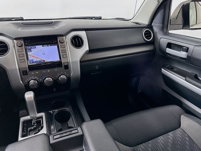2018 Toyota Tundra - Image 23
