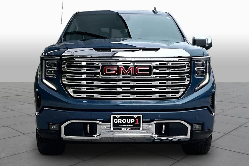2024 GMC Sierra 1500 - Image 4