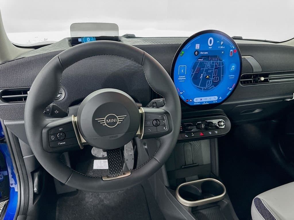 2025 MINI COOPER - Image 19