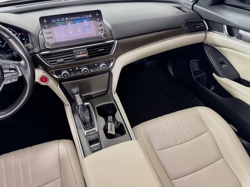 2022 Honda Accord - Image 30