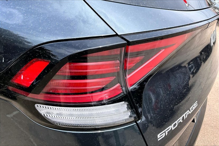 2024 Kia Sportage - Image 28