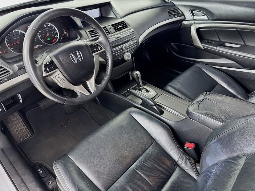 2012 Honda Accord - Image 10