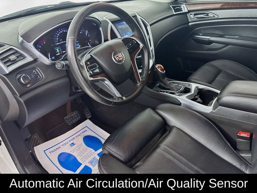 2015 Cadillac SRX - Image 10