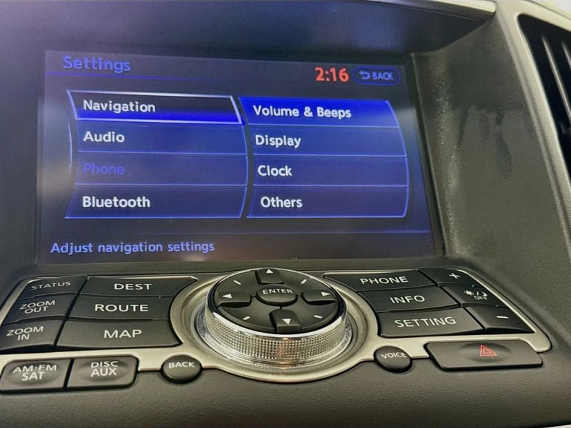 2013 INFINITI G37 - Image 18
