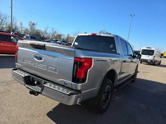 2022 Ford F-150 Lightning - Image 5