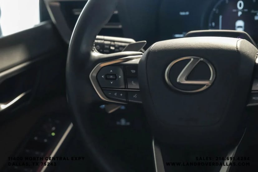 2024 Lexus GX - Image 18
