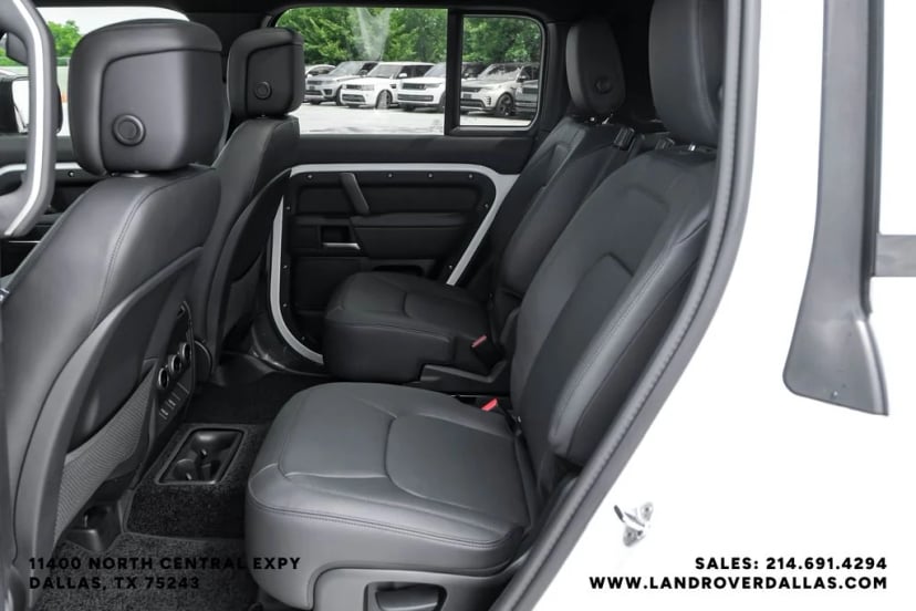 2026 Land Rover Defender 130 - Image 36